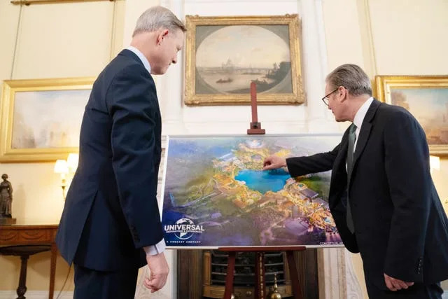 Universal theme park will bring growth, jobs and joy to UK, PM says